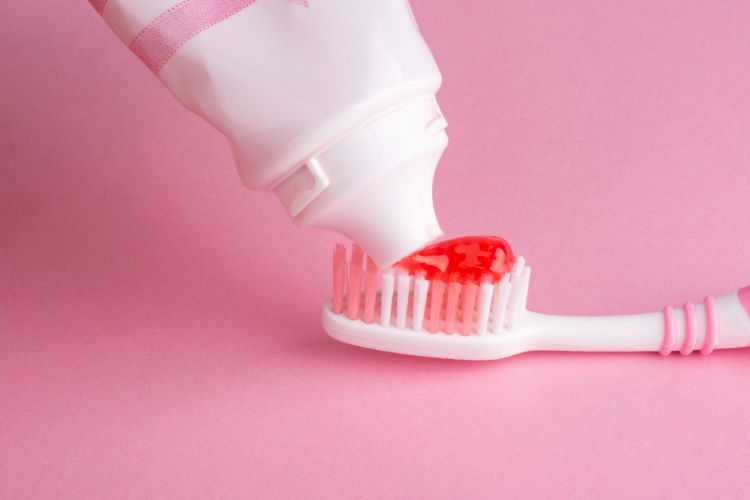 Czym jest mentol i dlaczego stosuje się go w produktach do higieny jamy ustnej?