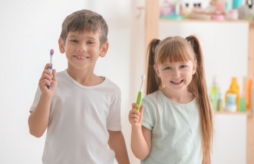 jaka szczotecka do zębów dla dzieci - manualna czy elektryczna